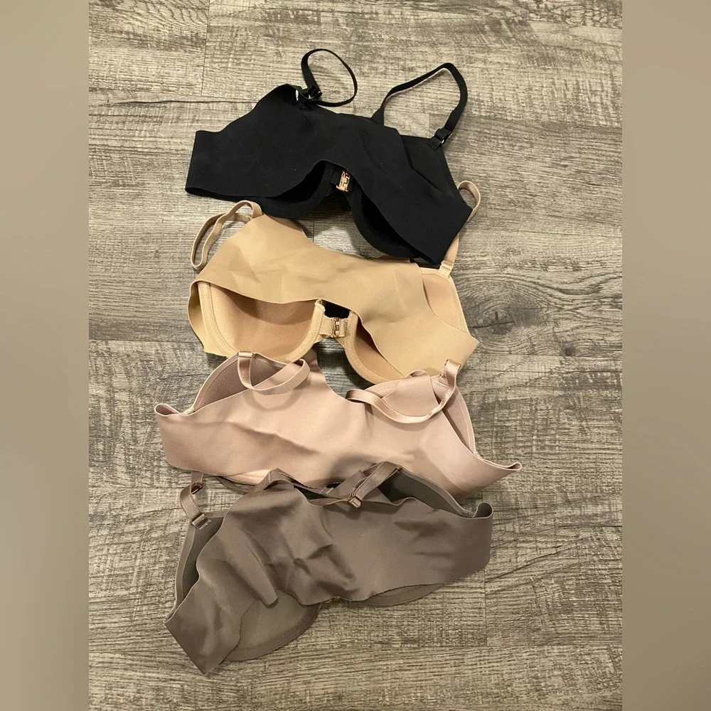 Like new Soma Bras 34B - Picture 2 of 5